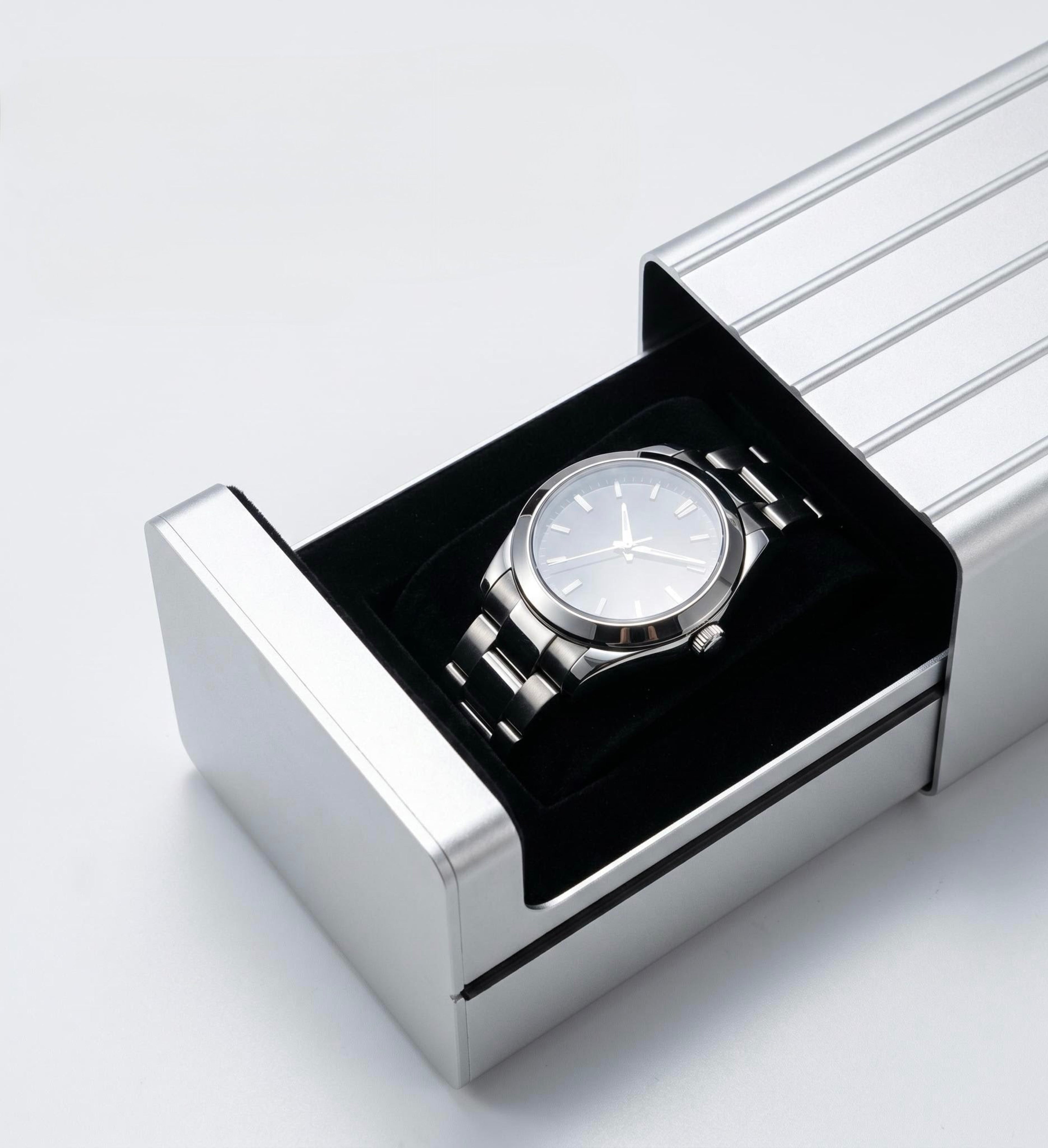 Exceptional Piece — Aluminum Watch Case ESCAPELINE